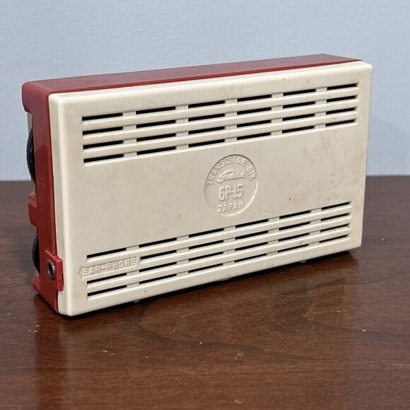 60s Toshiba 6P-15 AM Transistor Radio Red Works - Picture 3 of 9